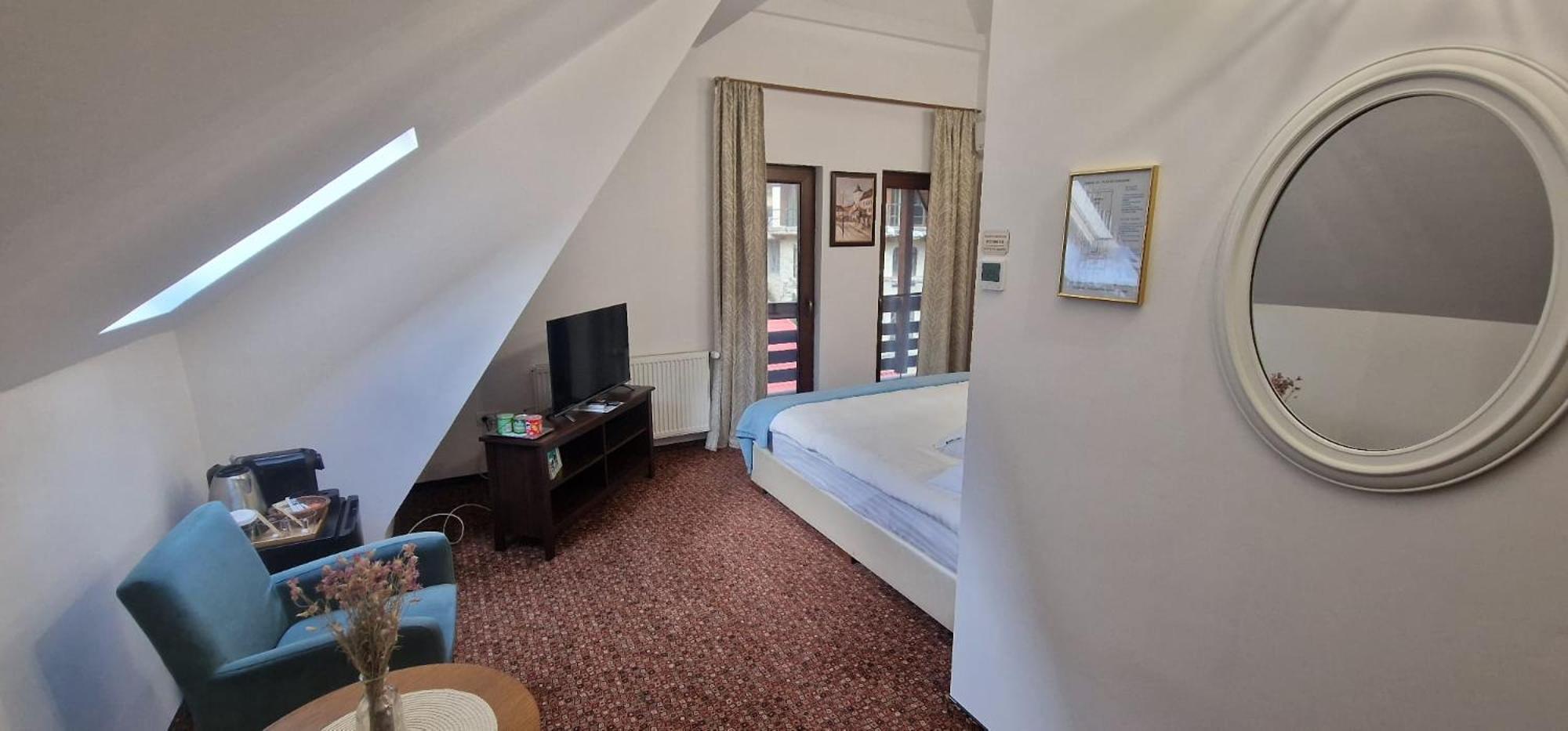Opus Villa Sinaia Exterior foto A room at the hotel